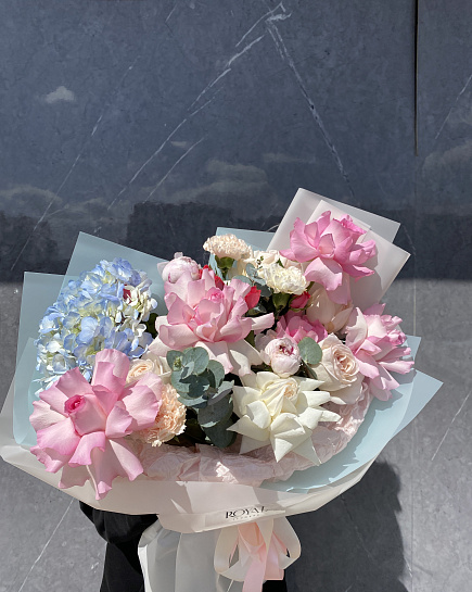 Assembled bouquet with delivery to Semey