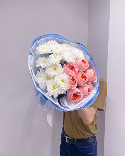 Bouquet of peony roses and Dutch chrysanthemums with delivery to Astana