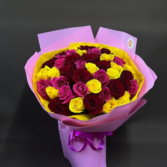 Bouquet of 41 Dutch mix roses