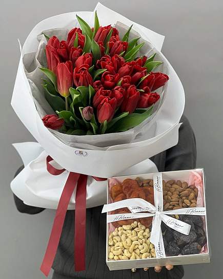 Bouquet of Iftar combo flowers delivered to Almaty