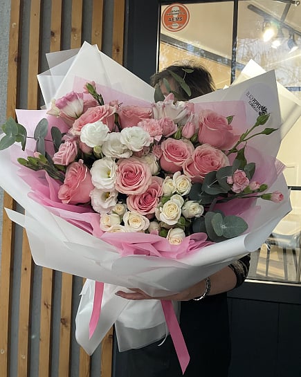 ROSE ROMANCE  с доставкой по Алматы