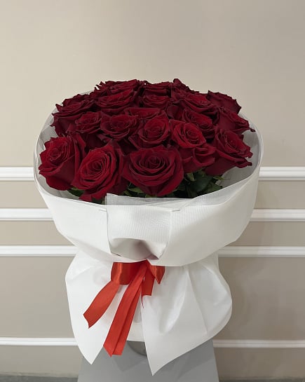 Букет из красных роз с доставкой по Астане
