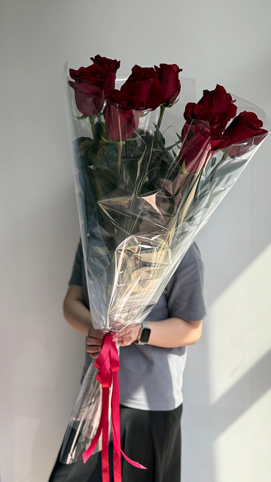 Bouquet of 9 meter roses Bouquet of 9 meter roses