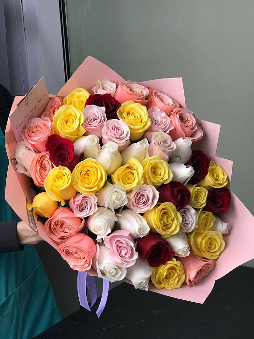 Mono-bouquet of roses Assorted 101 pcs