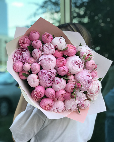 Bouquet of SILVIA PINK flowers delivered to Astana