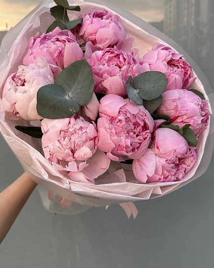 Пионы 9шт  с доставкой по Астане