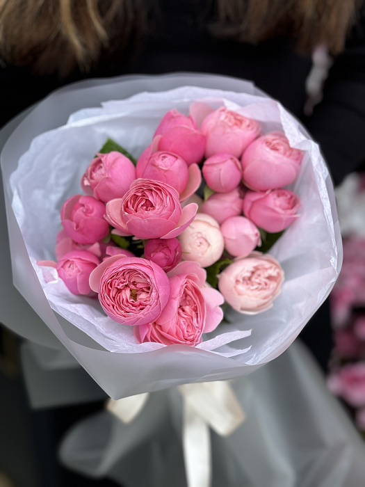 Silva pink bouquet of peony roses