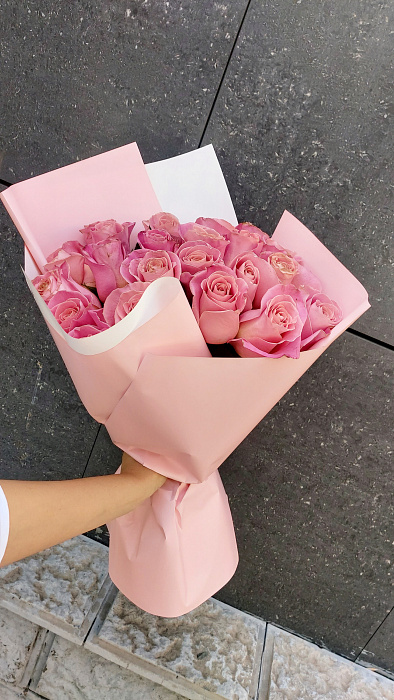 Pink roses with decoration