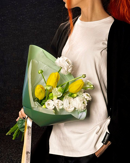 Bouquet of VIETNAMESE HELLO flowers delivered to Almaty