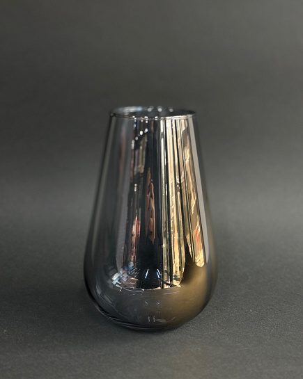 A vase with delivery to Astana