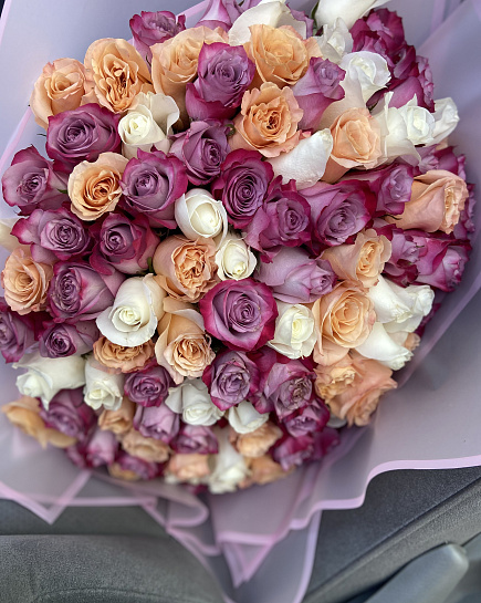 Bouquet of 101 roses mix premium rose flowers delivered to Kostanay.