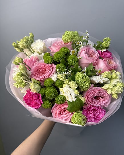 Романтичный микс с пионовидными розами с доставкой по Астане