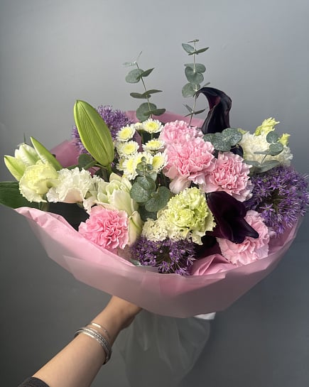 Весенний микс с каллами и эустомой с доставкой по Астане