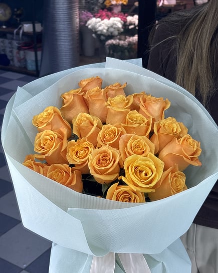 Солнечный комплимент из желтых роз с доставкой по Астане