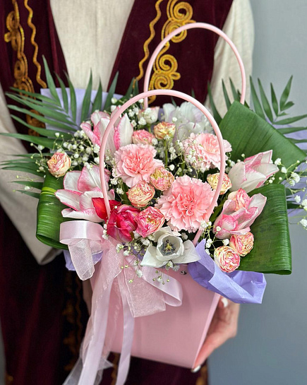 Bouquet Gift composition at the discretion of the florist Bouquet of Gift composition at the discretion of the florist flowers delivered to Aktobe