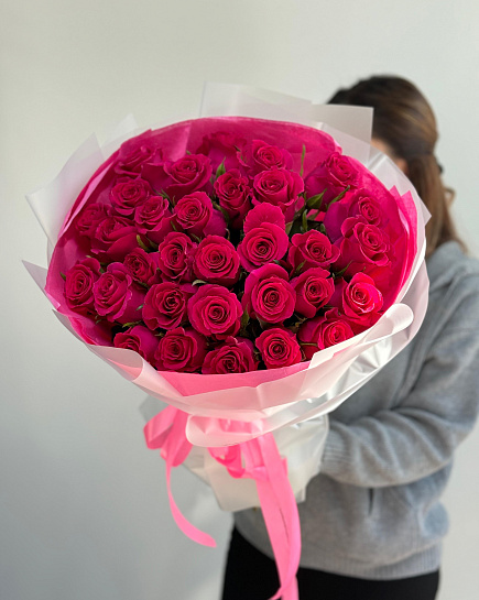 Bouquet of 35 bright pink roses with delivery to Astana