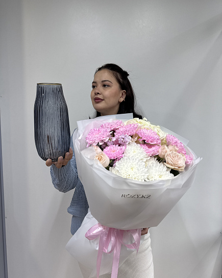 Assembled bouquet with delivery to Astana