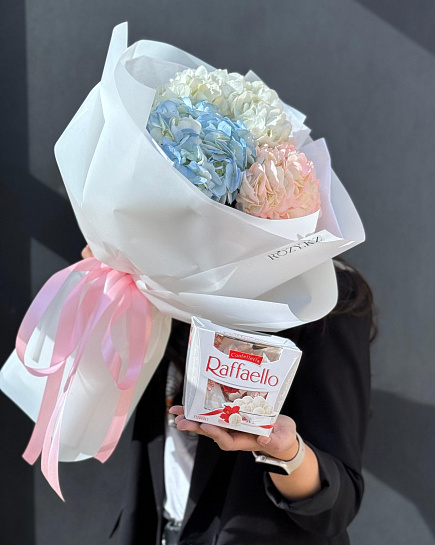 Bouquet of Mono bouquet with Hydrangea and Raffaello flowers delivered to Astana