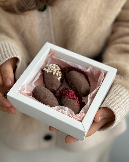 Dates in chocolate 4pcs with delivery to Astana