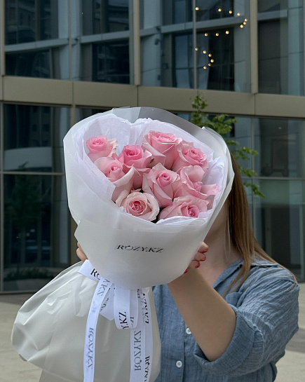 Bouquet of Bouquet of pink roses flowers delivered to Astana