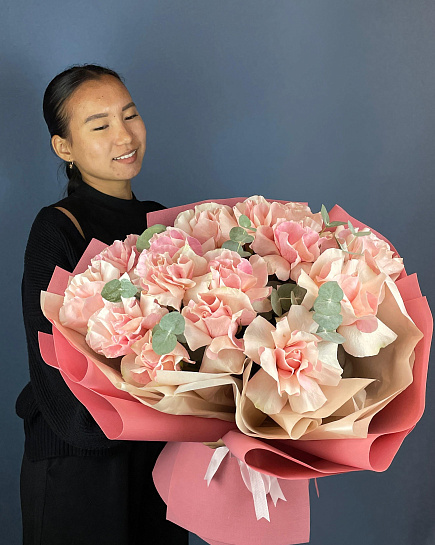 Bouquet of French roses with delivery to Astana