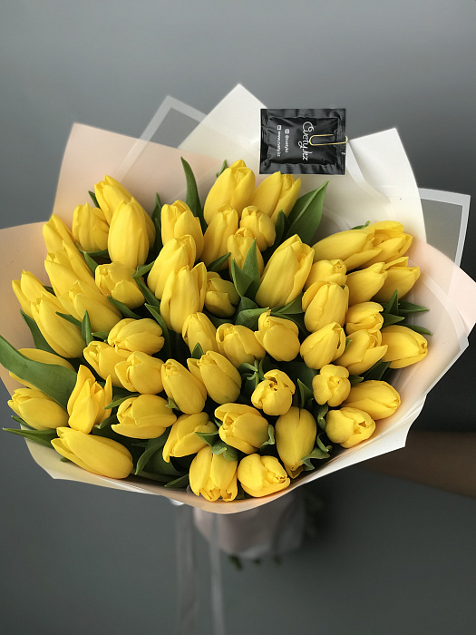 Bouquet of yellow tulips 51 pcs