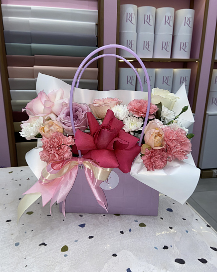 Assembled bouquet with delivery to Almaty