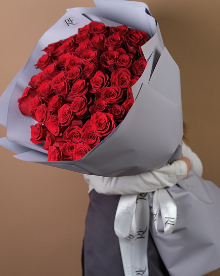 Bouquet of 51 meter roses with delivery to Astana