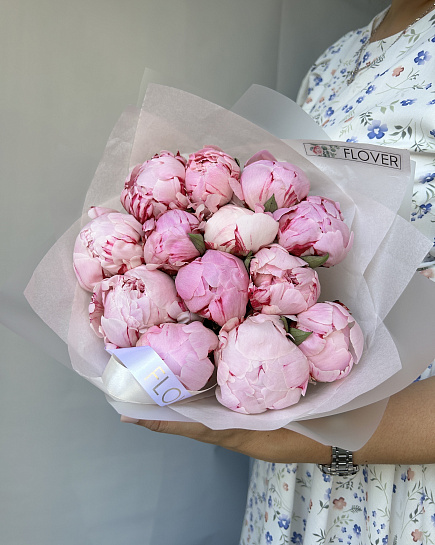Bouquet of 13 Peonies Sarah Bernard flowers delivered to Astana