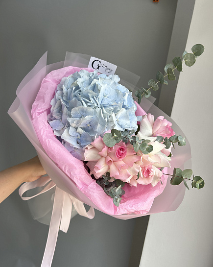 Assembled bouquet with delivery to Astana