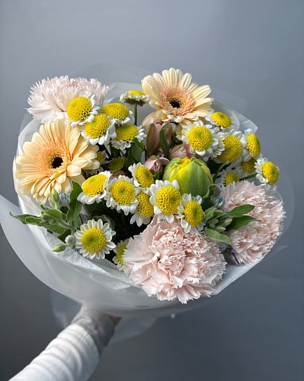 Солнечный микс с герберами и хризантемами с доставкой по Астане