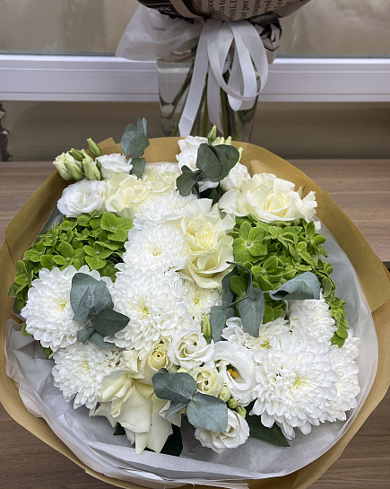 Assembled bouquet with delivery to Astana