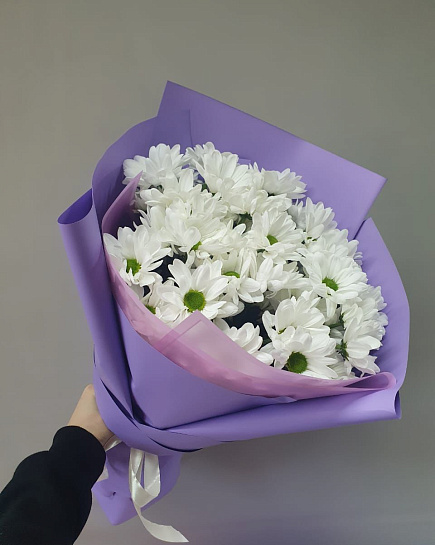 Bouquet of 7 chrysanthemums flowers delivered to Aktau