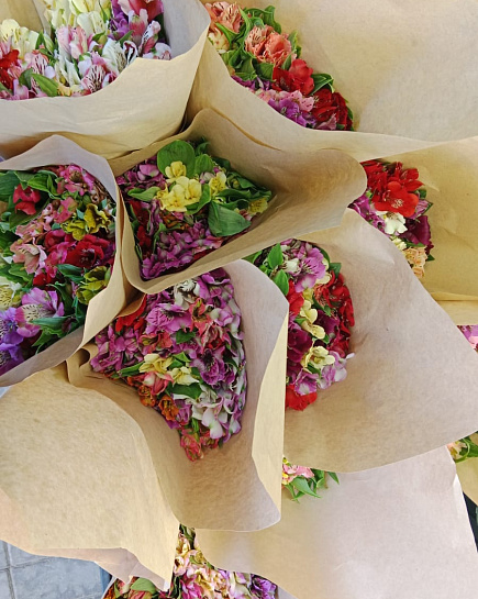 Alstromeria in a pack with delivery to Almaty
