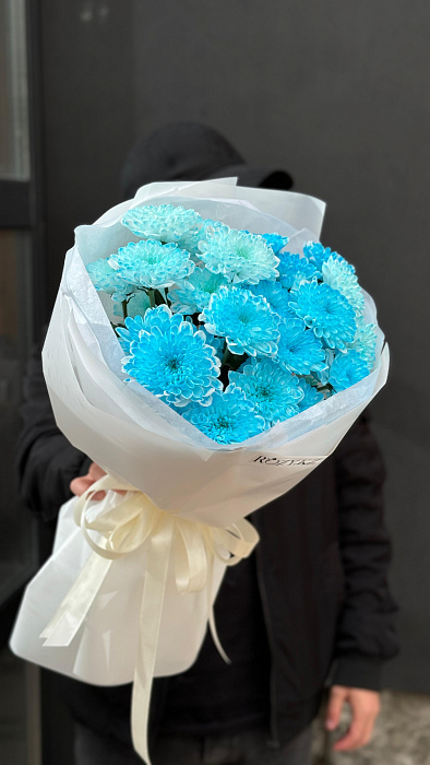 Bouquet of blue chrysanthemums