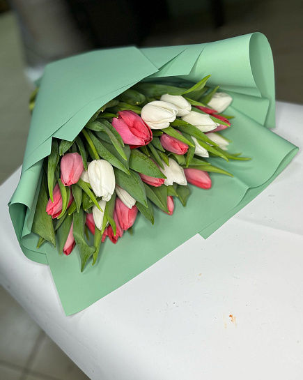 Bouquet of Mix of white and pink tulips flowers delivered to Kostanay.