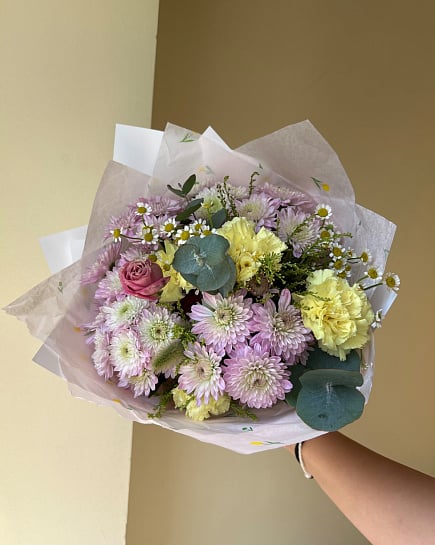 Букет: хризантемы, гвоздика, розы и ещё 1 вид with delivery to Astana