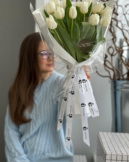 Mono bouquet of tulips WHITE (15 pcs) with delivery to Astana