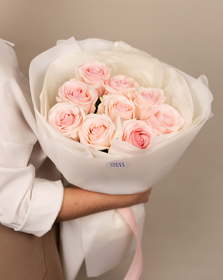 9 tender roses with delivery to Astana