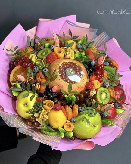 Bouquet “Contrasts” with delivery to Astana