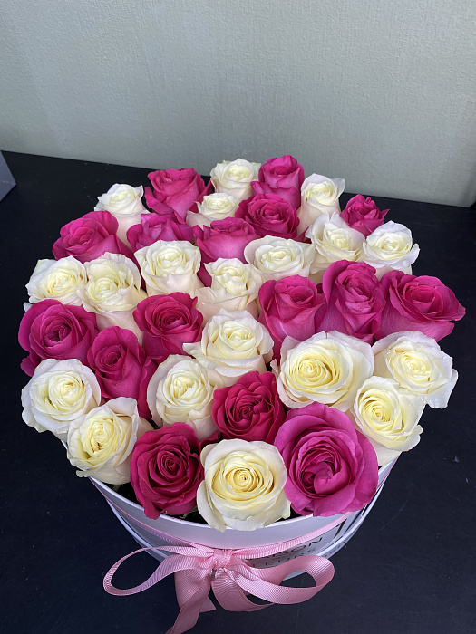 35 roses in a box