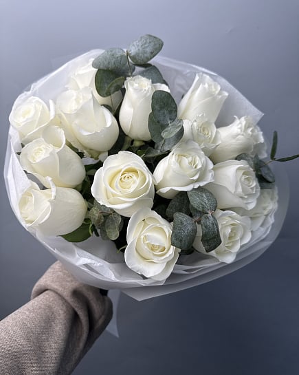 Белоснежная классика с эвкалиптом с доставкой по Астане