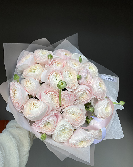 25 ranunculus with delivery to Astana
