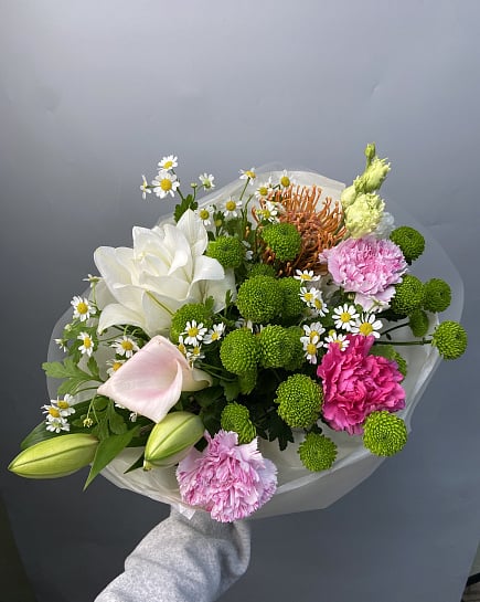 Цветочная палитра радости с доставкой по Астане