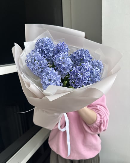 Синее очарование гиацинтов с доставкой по Астане