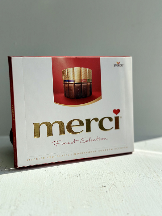 “Merci” candies