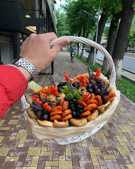 Dried fruit basket S with delivery to Almaty