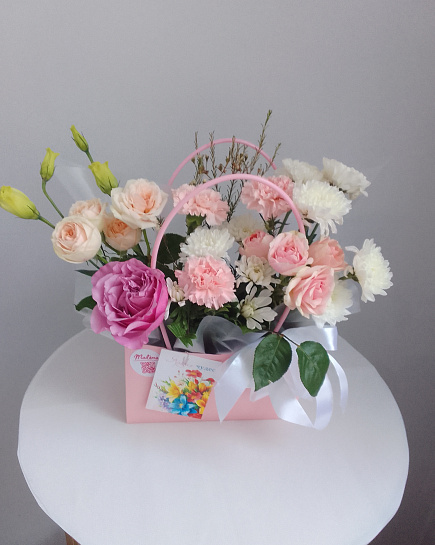 Assembled bouquet with delivery to Astana