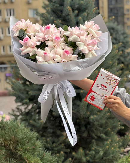 Bouquet with sweets 