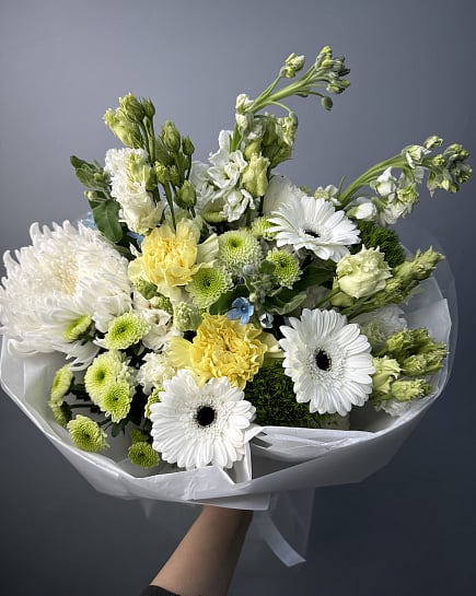 Солнечная свежесть: букет с герберами и хризантемами с доставкой по Астане